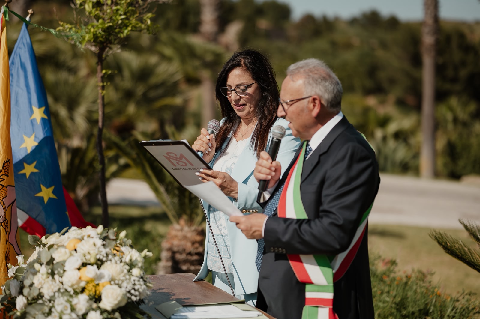 A civil wedding ceremony in Sicily